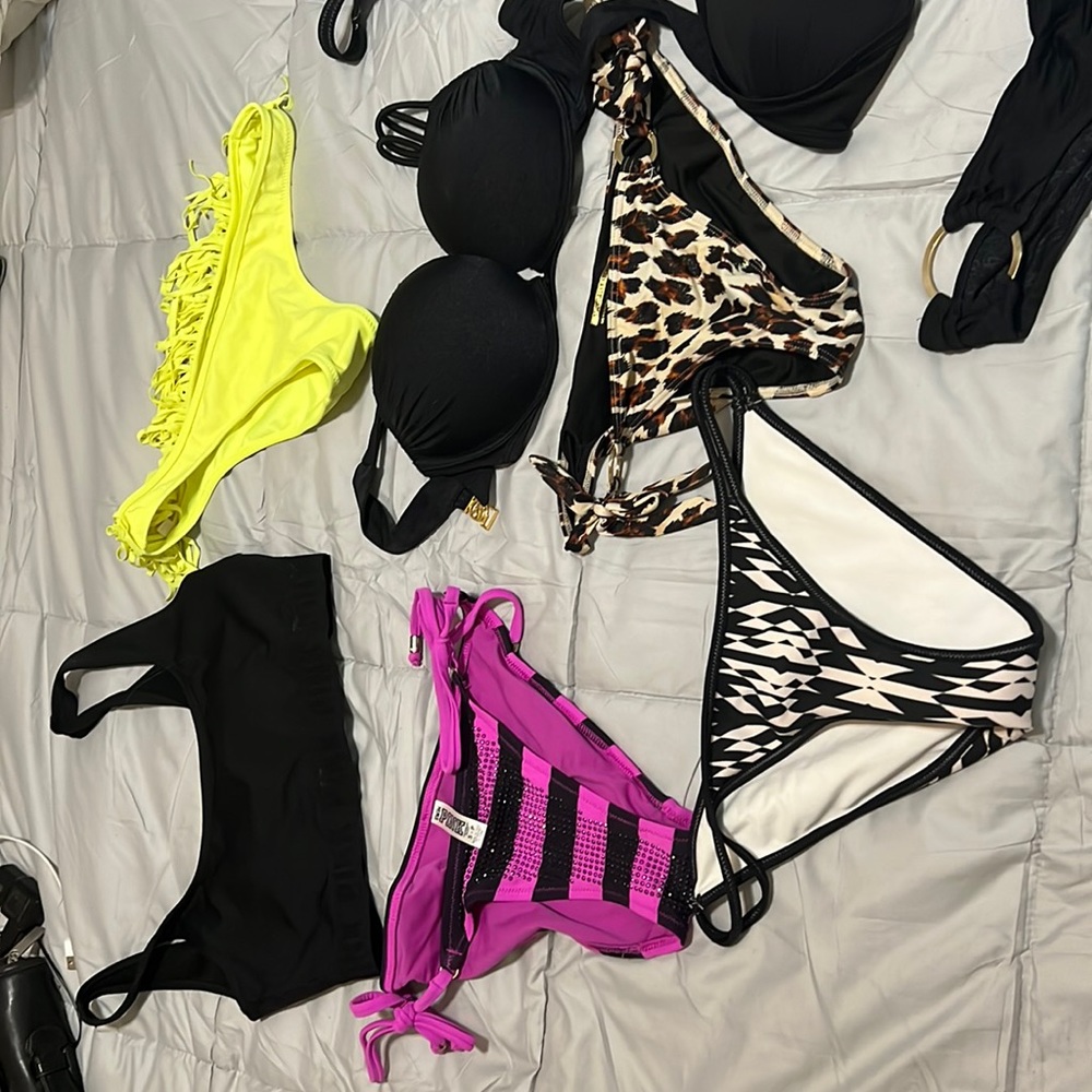 Victoria Secret bathing suits all for $55 . I will sell individually.